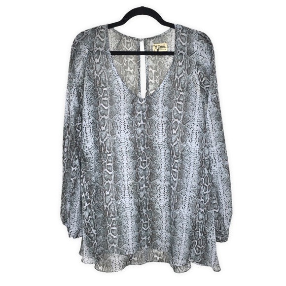 Show Me Your Mumu Snakeskin Semi Sheer Flowy Top - Picture 8 of 8